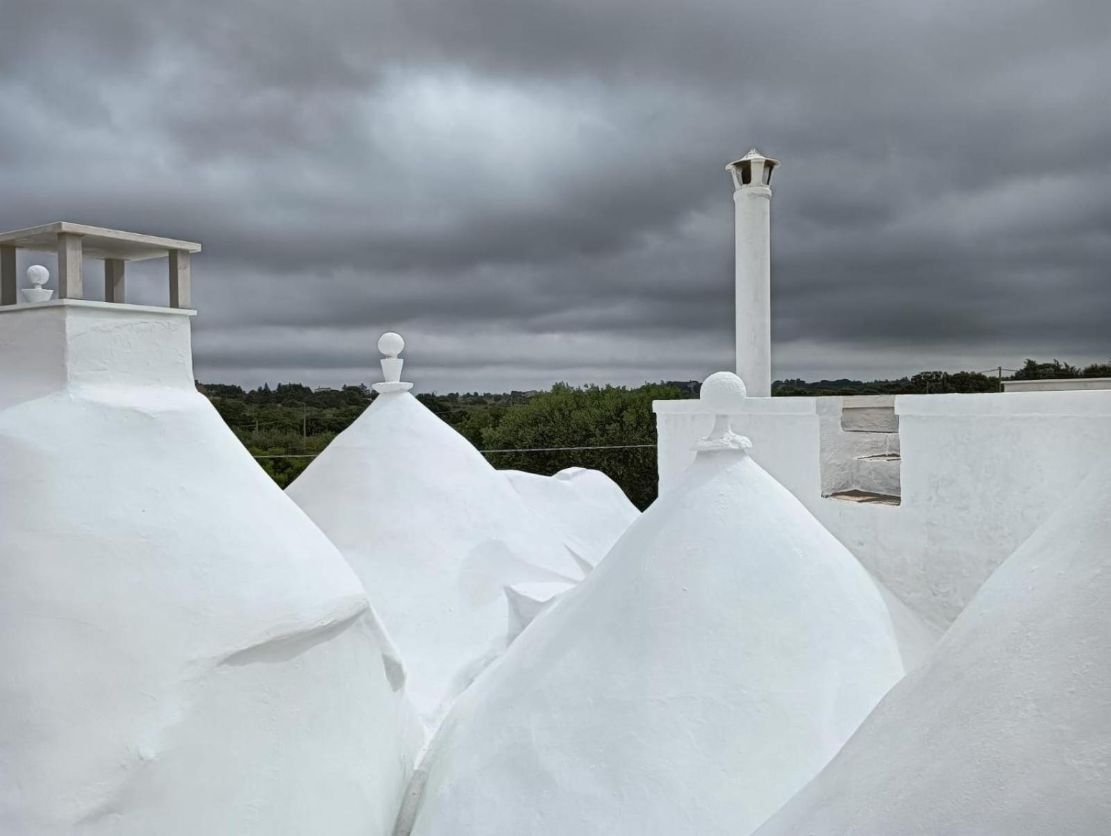Pensjonat Trulli In Contrada - Monopoli Zewnętrze zdjęcie