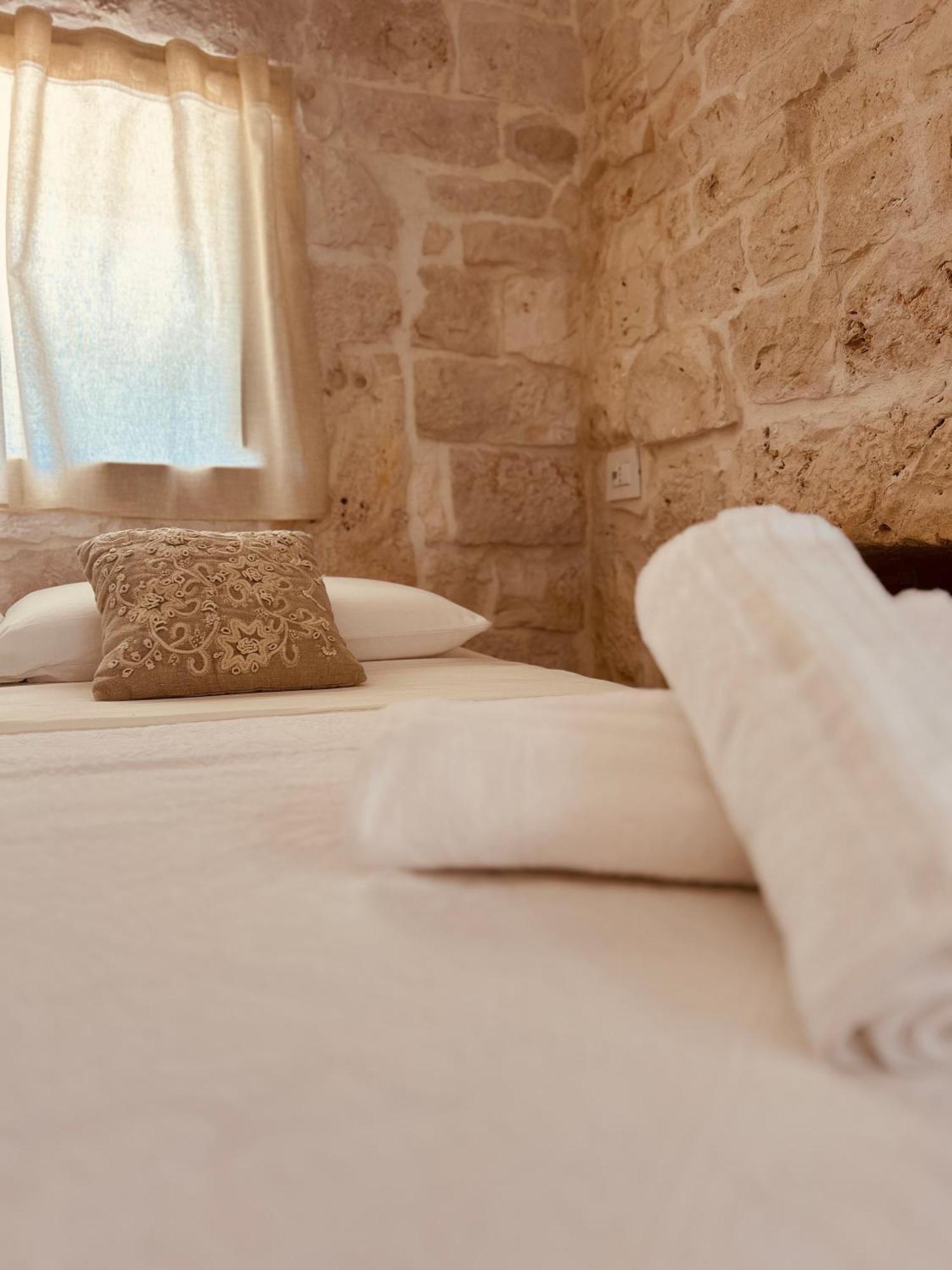 Pensjonat Trulli In Contrada - Monopoli Zewnętrze zdjęcie